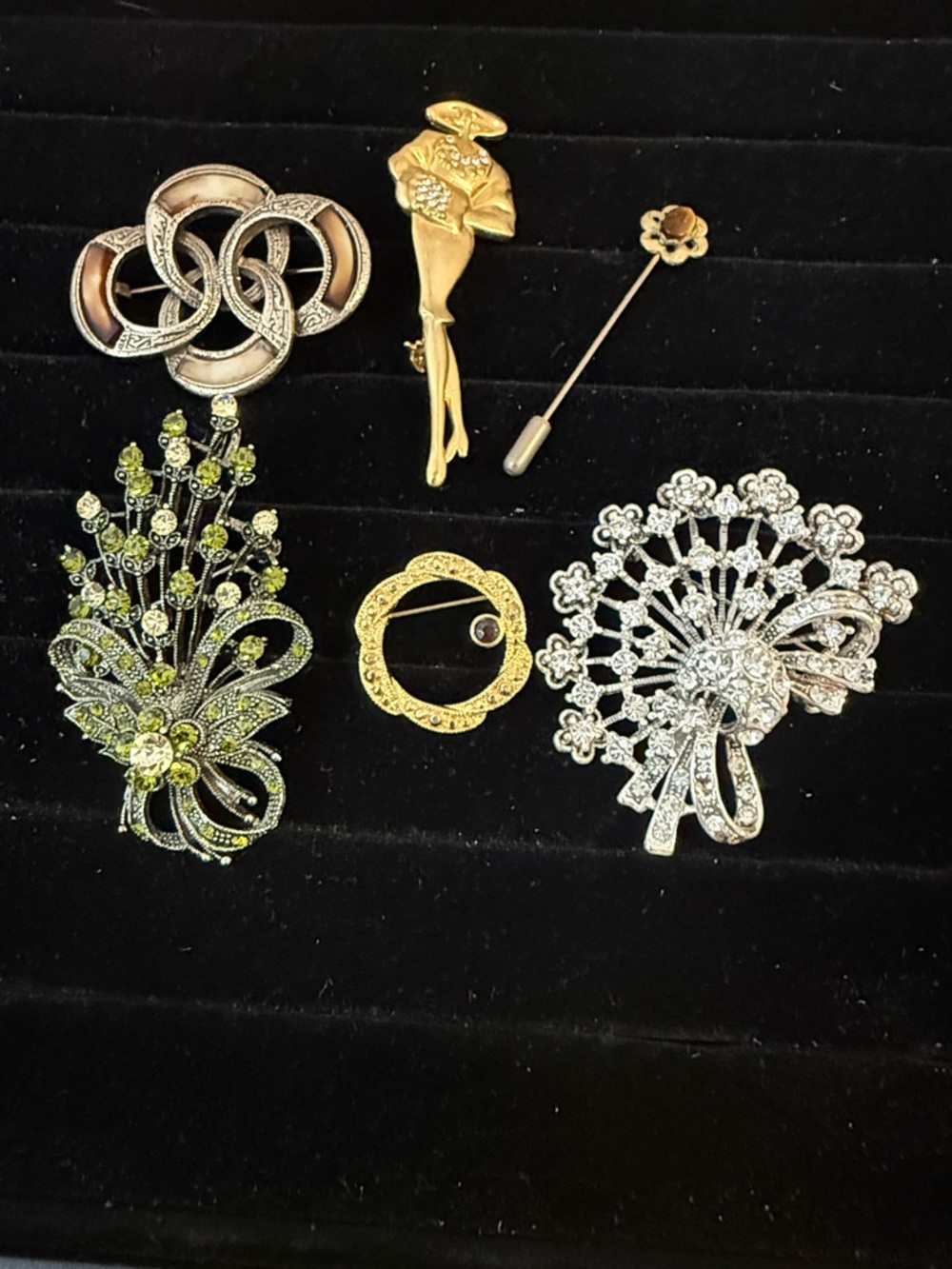 Brooch & Pendant Bundle